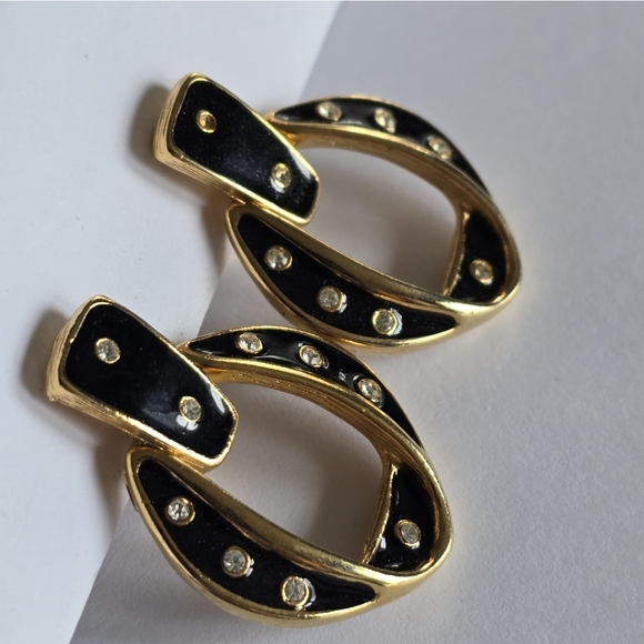 Vintage earrings black enamel hanging loop circle clip on gold tone hoop - Picture 7 of 11